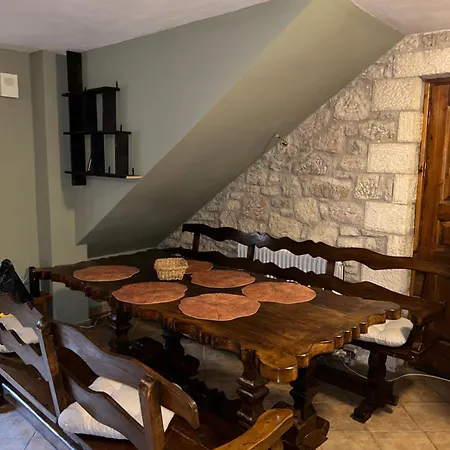 Saint George I & Iv アパート