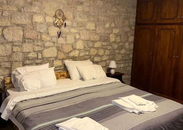 Saint George I & Iv カラブリタ